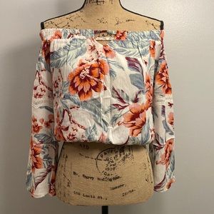 American Rags - Off Shoulder Floral Crop - Small - EUC